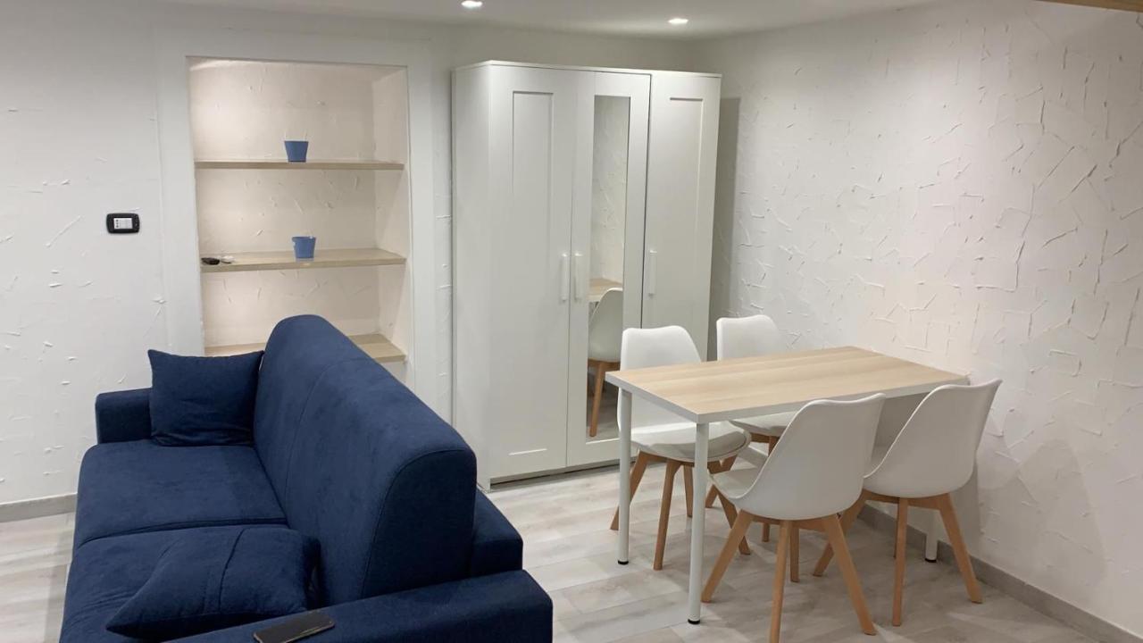 Little Dreams Apartment Трани Экстерьер фото